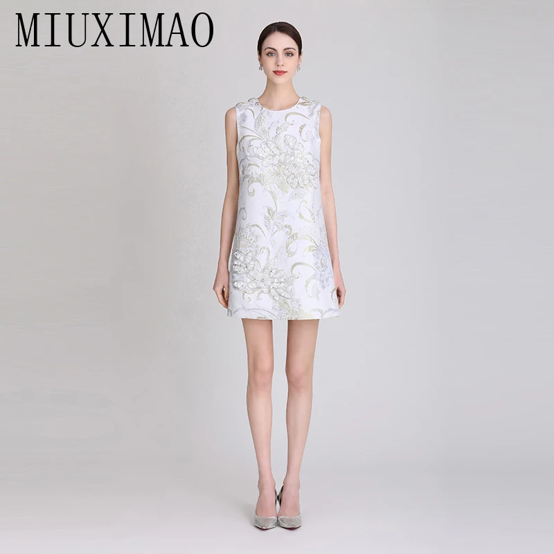 MIUXIMAO 2023 High Quality Spring&Summer Elegant Dress Sleeveless O-Neck Jacquard Embroidery Fashion Mini Dress Women Vestide
MIUXIMAO 2023 High Quality Spring&Summer Elegant Dress Sleeveless O-Neck Jacquard Embroidery Fashion Mini Dress Women Vestide