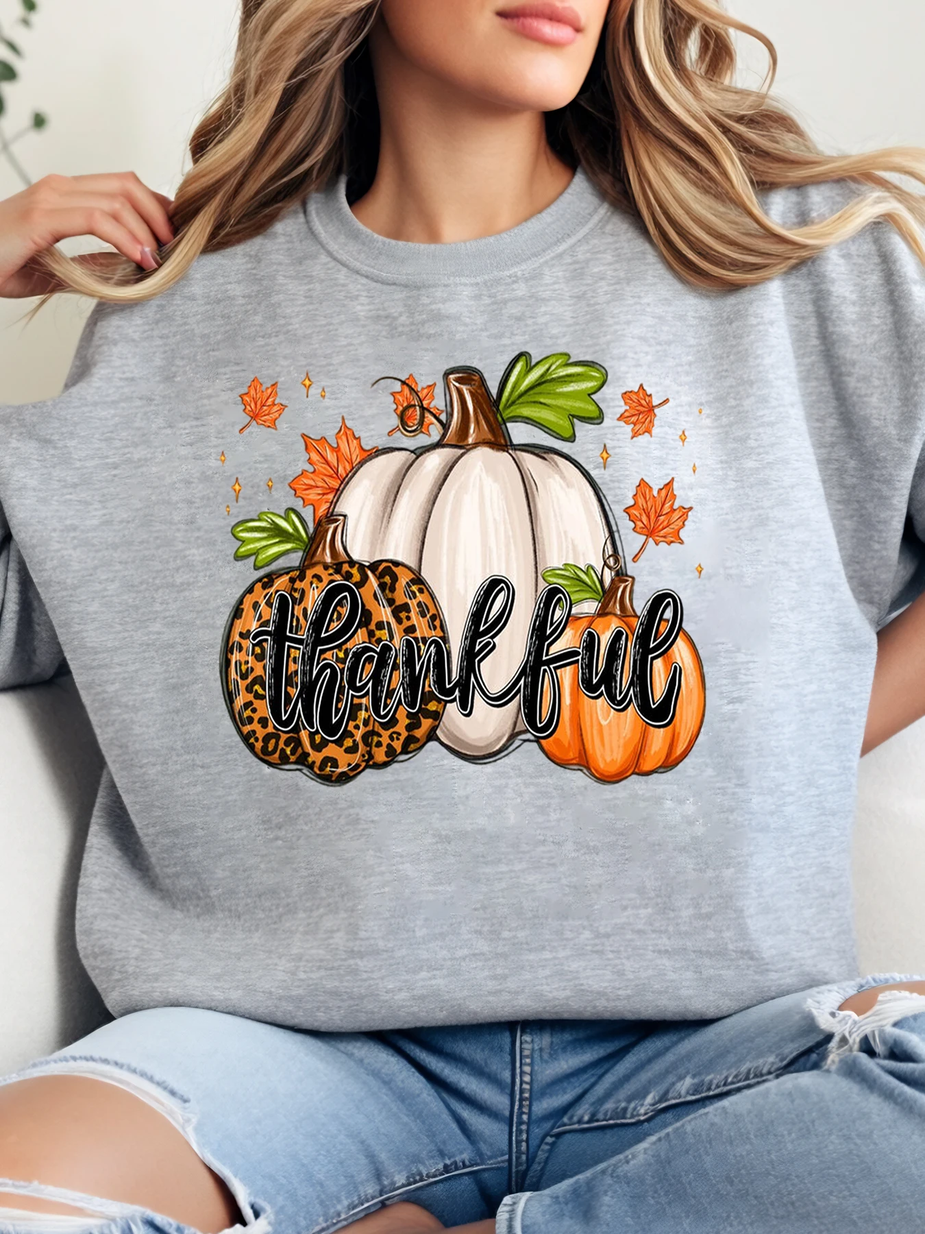 Толстовка с круглым вырезом на День Благодарения с принтом тыквы, женский повседневный осенний наряд, серый, большие размеры
Толстовка с круглым вырезом на День Благодарения с принтом тыквы, женский повседневный осенний наряд, серый, большие размеры