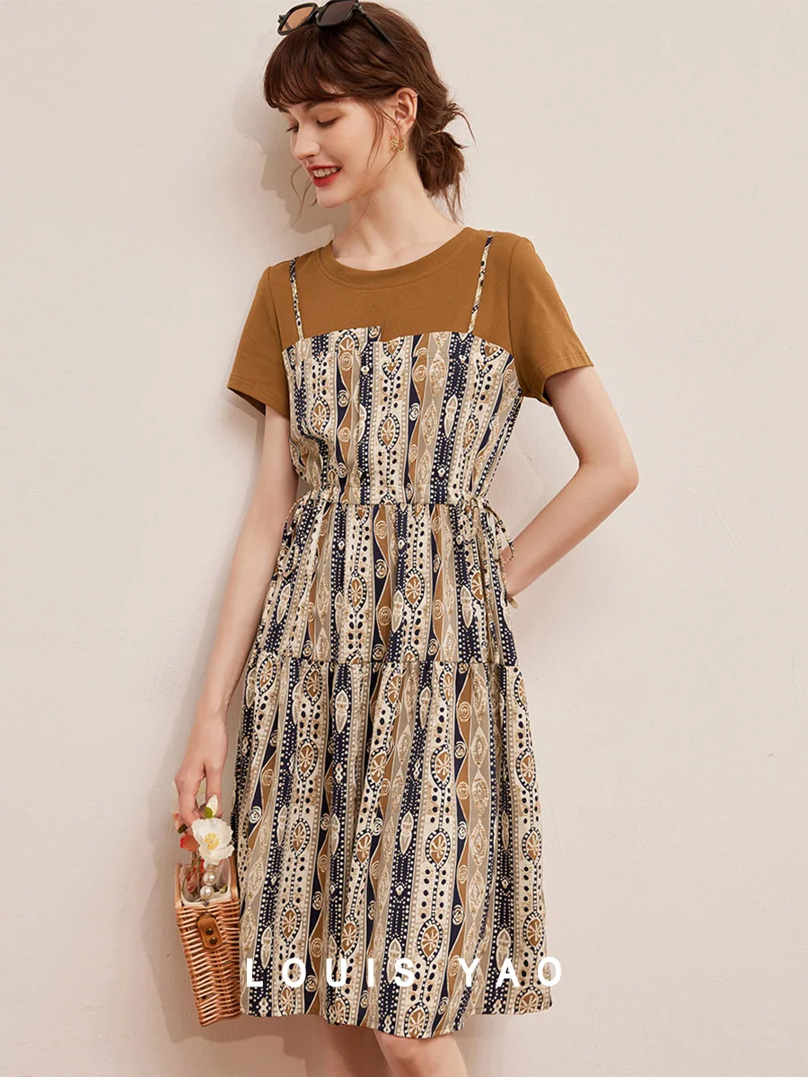 LOUIS YAO 2025 Summer Knitted Floral Splicing Women's Skirt Casual Micro Elastic Waist Drawstring Short Sleeve Dress
LOUIS YAO 2025 Summer Knitted Floral Splicing Women's Skirt Casual Micro Elastic Waist Drawstring Short Sleeve Dress