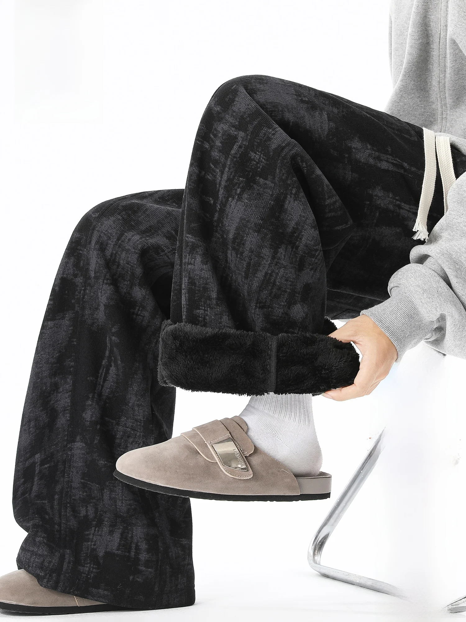 Мужские повседневные брюки PaulFrank с флисовой подкладкой, прямого кроя, с эффектом тай-дай, зимние, модные, свободного кроя, удобные прямые брюки
Мужские повседневные брюки PaulFrank с флисовой подкладкой, прямого кроя, с эффектом тай-дай, зимние, модные, свободного кроя, удобные прямые брюки