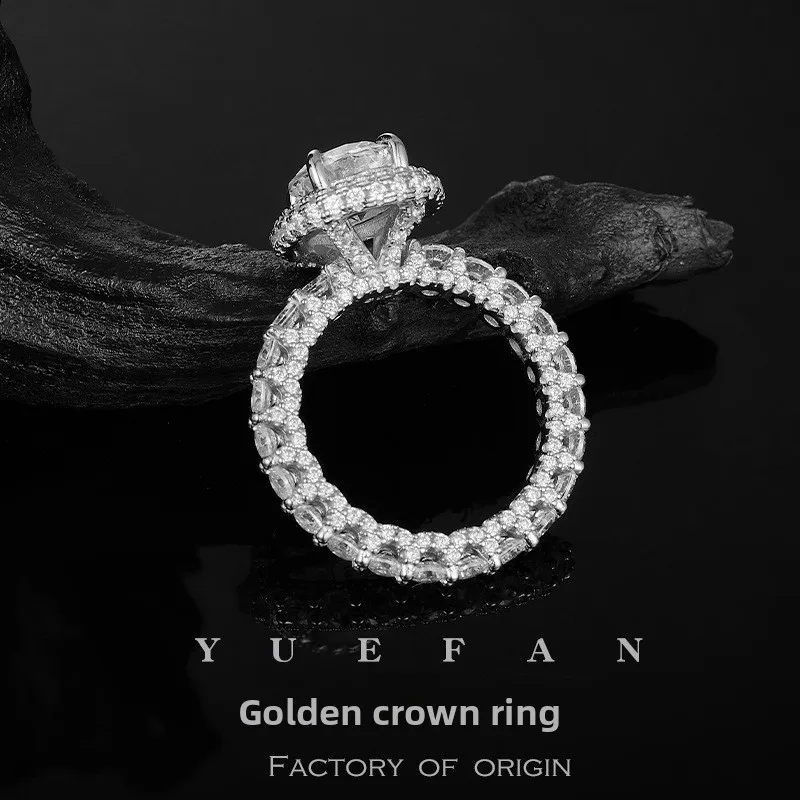 S925 Женское кольцо с муассанитом круглой огранки, 5 карат, D-цвет, 4 зубца
S925 Женское кольцо с муассанитом круглой огранки, 5 карат, D-цвет, 4 зубца