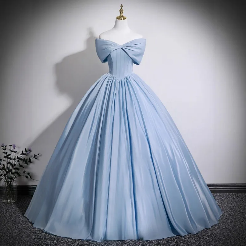Evening Gown with Satin Texture, New Solo Performance Outfit, Vocal Art Exam, Coming of Age Ceremony, Fluffy Skirt Customization
Evening Gown with Satin Texture, New Solo Performance Outfit, Vocal Art Exam, Coming of Age Ceremony, Fluffy Skirt Customization