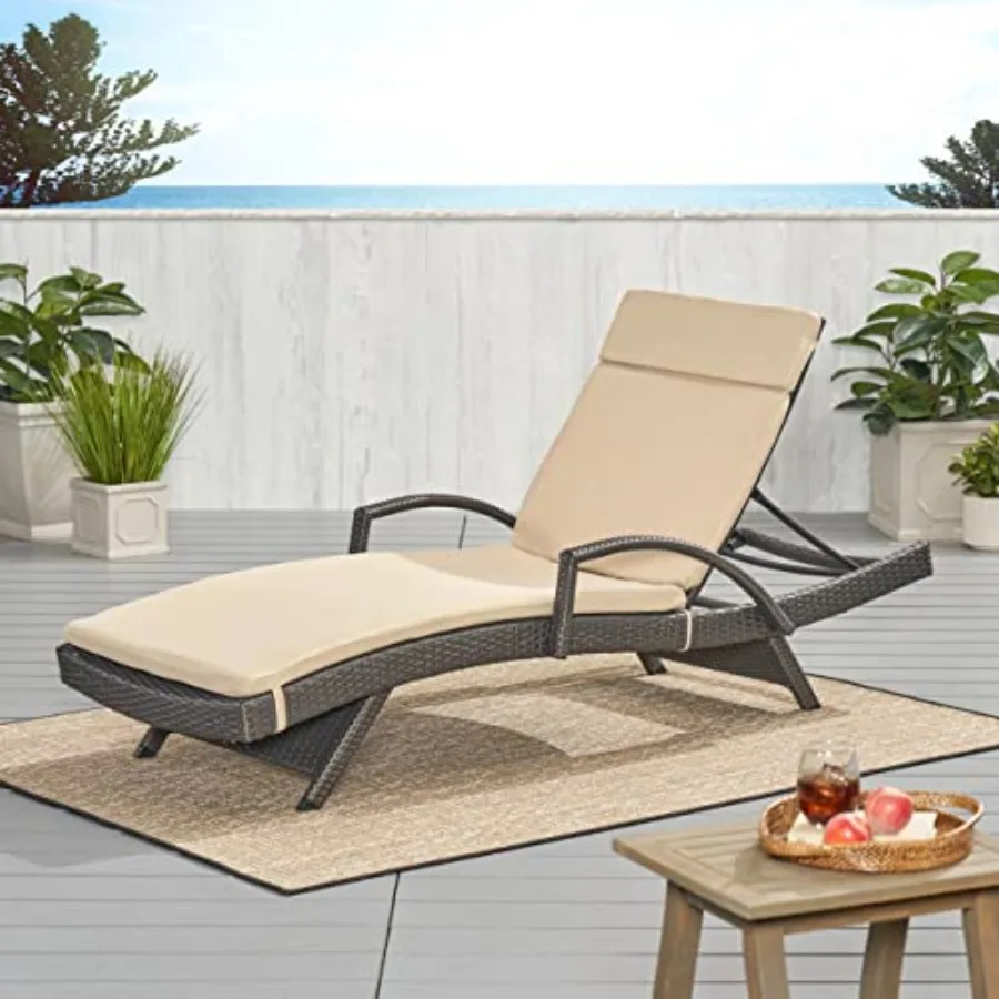 Christopher Knight Home Salem Outdoor Water Resistant Chaise Lounge Cushion, Textured Beige
Christopher Knight Home Salem Outdoor Water Resistant Chaise Lounge Cushion, Textured Beige
