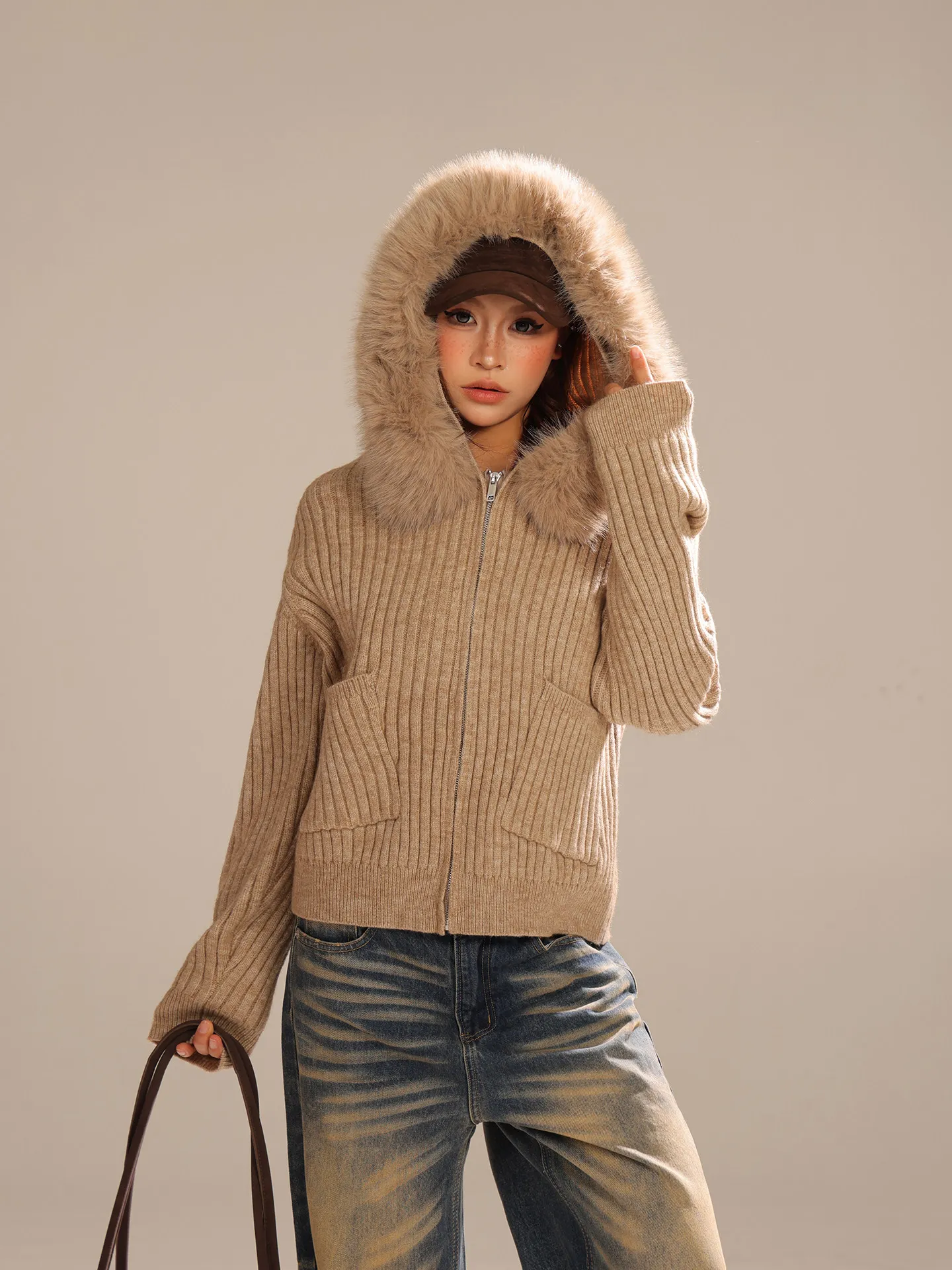 Light Blue Vintage Detachable Fur Collar Hooded Knitted Open Cardigan Women's Autumn Winter Loose Sweater Soft Acrylic Fiber
Light Blue Vintage Detachable Fur Collar Hooded Knitted Open Cardigan Women's Autumn Winter Loose Sweater Soft Acrylic Fiber