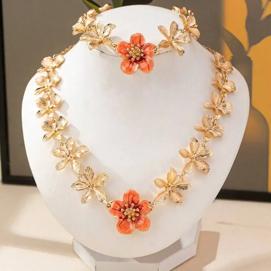 Sweet Fashion Flower Niche Jewelry Set, Luxury Temperament Chain Bracelet And Necklace Combo For Women, Gentle Exquisite Floral
Sweet Fashion Flower Niche Jewelry Set, Luxury Temperament Chain Bracelet And Necklace Combo For Women, Gentle Exquisite Floral