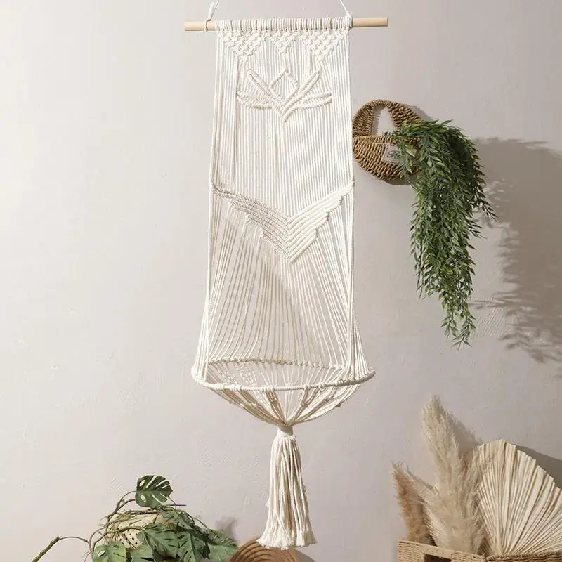 Cat Bed Hammock Hand-Woven Bohemia Pet Hammock Kitten Hammock Bed Space-Saving Swing Bed For Home Living Rooms Balcony Bedrooms
Cat Bed Hammock Hand-Woven Bohemia Pet Hammock Kitten Hammock Bed Space-Saving Swing Bed For Home Living Rooms Balcony Bedrooms
