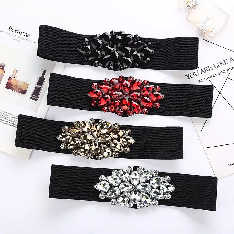 Широкий пояс-корсет с цветочным узором и стразами - эластичный пояс с кристаллами для платьев, модный корсет для женщин
Широкий пояс-корсет с цветочным узором и стразами - эластичный пояс с кристаллами для платьев, модный корсет для женщин