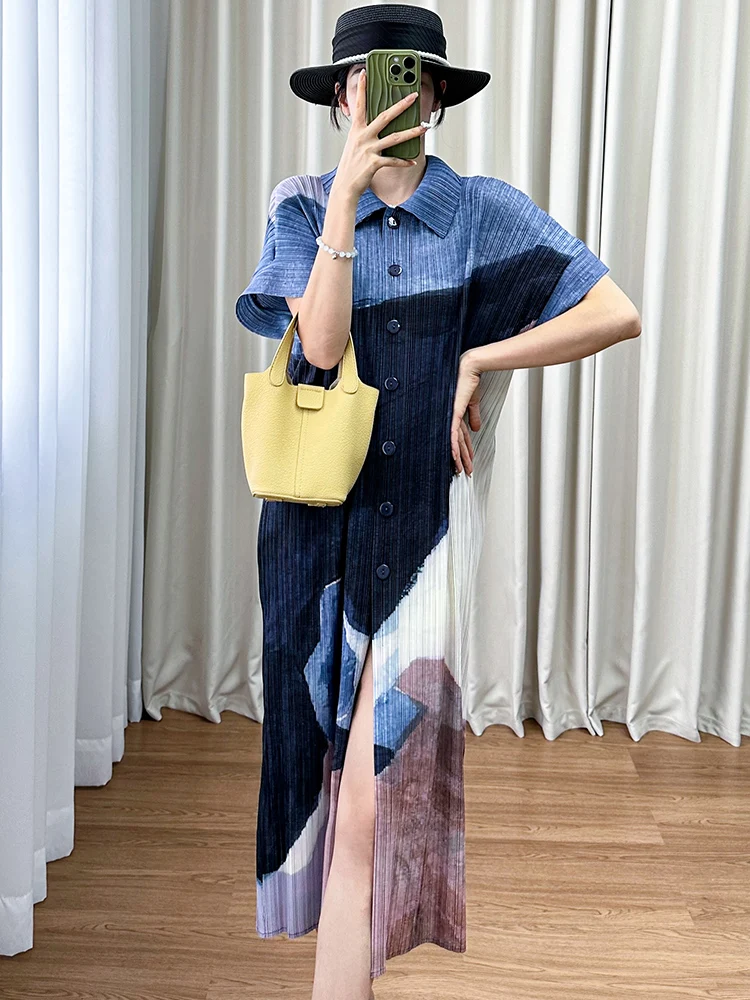 Summer Collar Print Dress Women's Short Sleeve Midi Dress Trendy Gathered Straight Cut Simple Style Chinese Brand
Summer Collar Print Dress Women's Short Sleeve Midi Dress Trendy Gathered Straight Cut Simple Style Chinese Brand