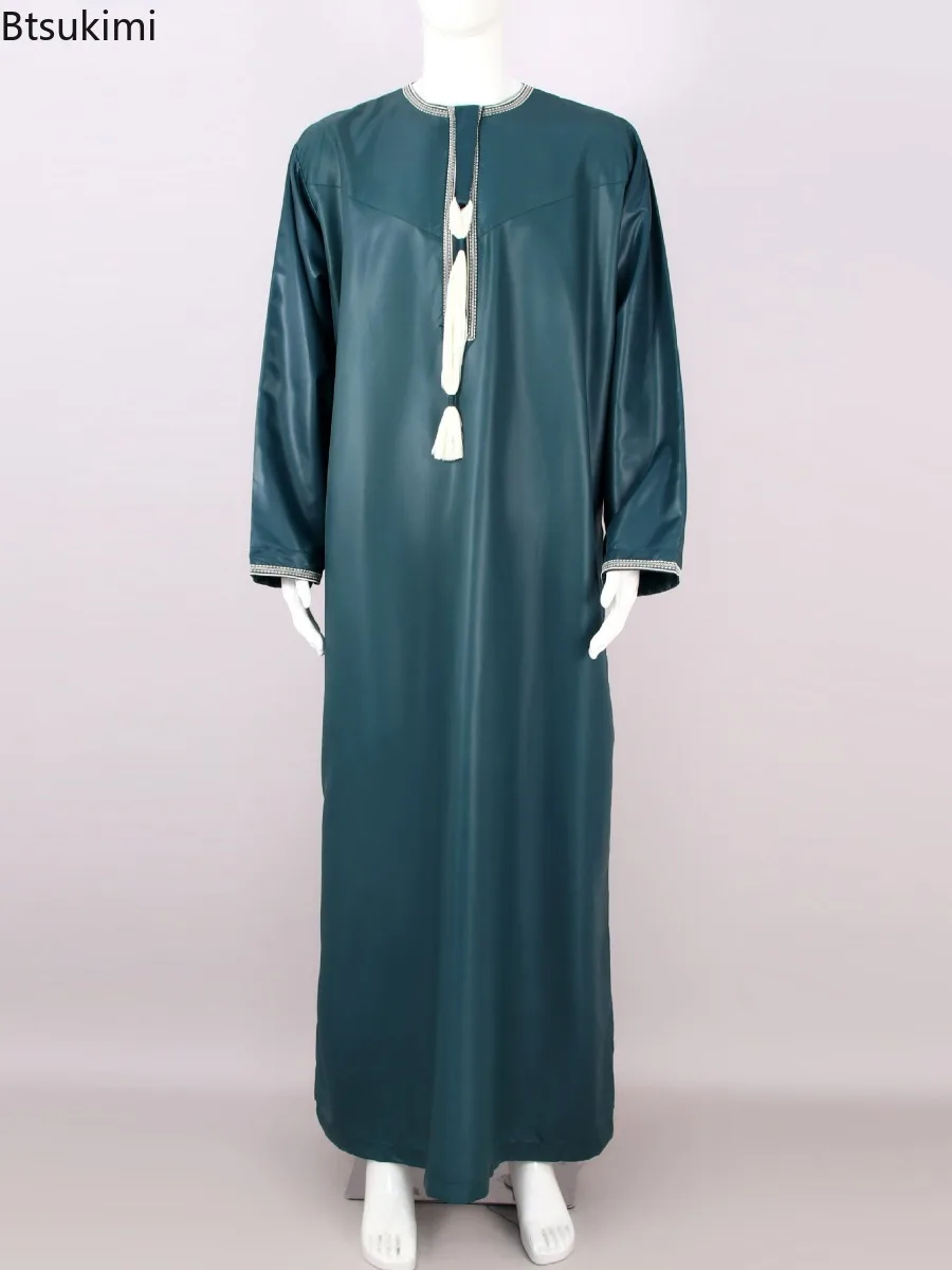 Muslim Fashion Abaya for Men Long Sleeve Dress Robe O-neck Embroidery Men Jubba Thobe Pakistan Arab Islam Clothing Prayer Kaftan
Muslim Fashion Abaya for Men Long Sleeve Dress Robe O-neck Embroidery Men Jubba Thobe Pakistan Arab Islam Clothing Prayer Kaftan