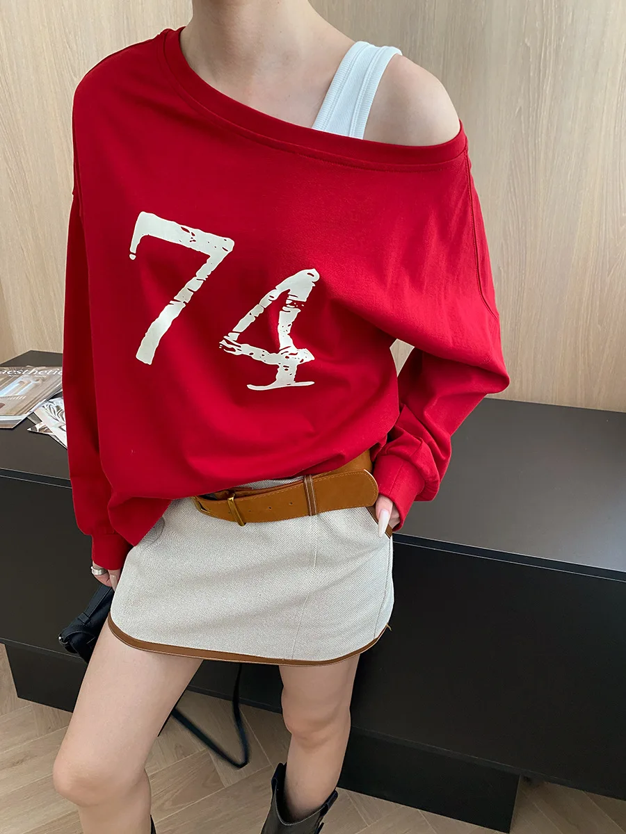 2025 Fashion Autumn American Style Distressed Letter Printed T-shirt Design Slant Collar Off-shoulder Long Sleeve T-shirt Top
2025 Fashion Autumn American Style Distressed Letter Printed T-shirt Design Slant Collar Off-shoulder Long Sleeve T-shirt Top