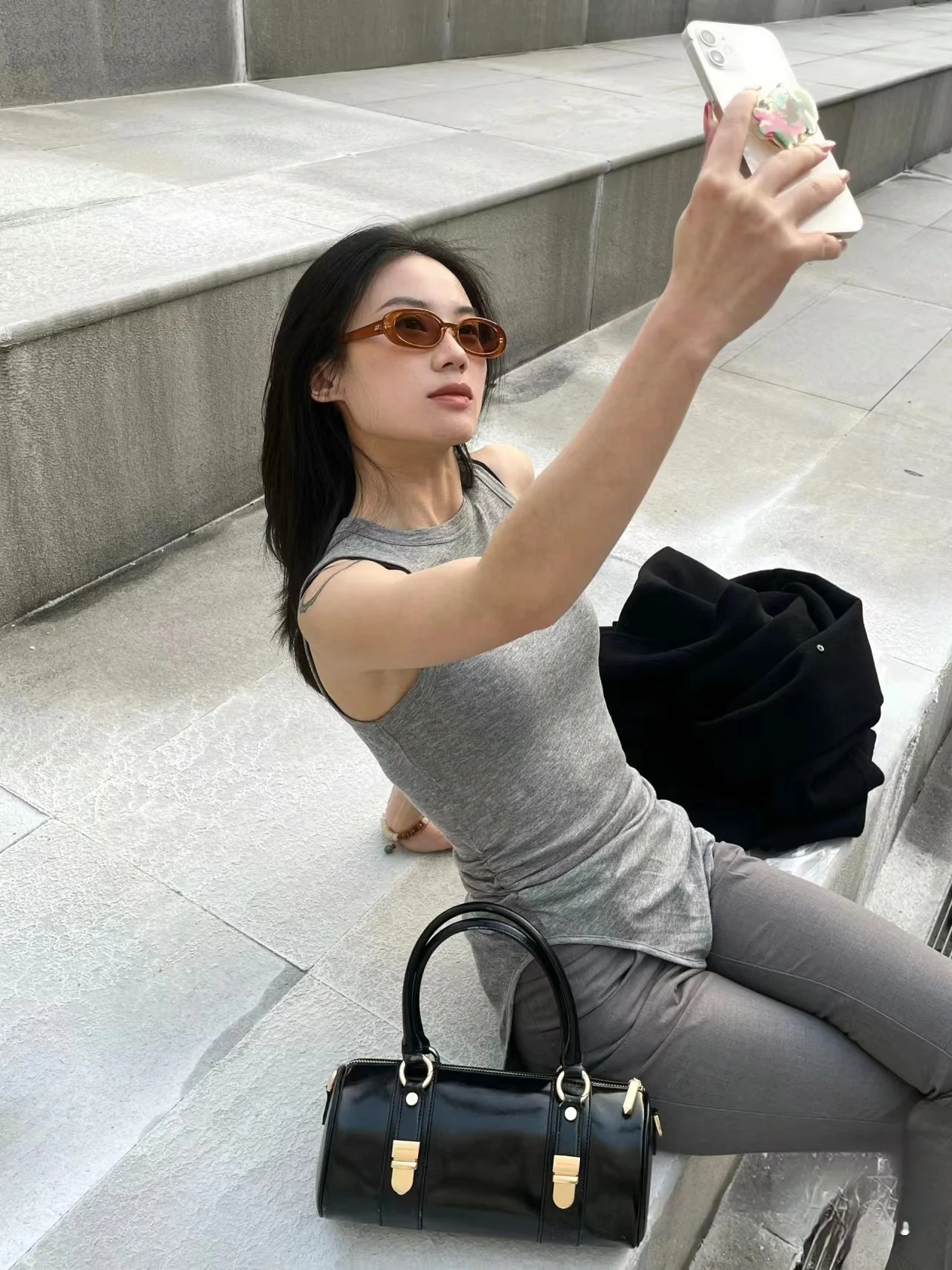 Slim Fit round Ne Svel Vest Top Gathered Side Slit Work Letter Knitted Base irt Street Sle Mid-Length Cotton Summer
Slim Fit round Ne Svel Vest Top Gathered Side Slit Work Letter Knitted Base irt Street Sle Mid-Length Cotton Summer