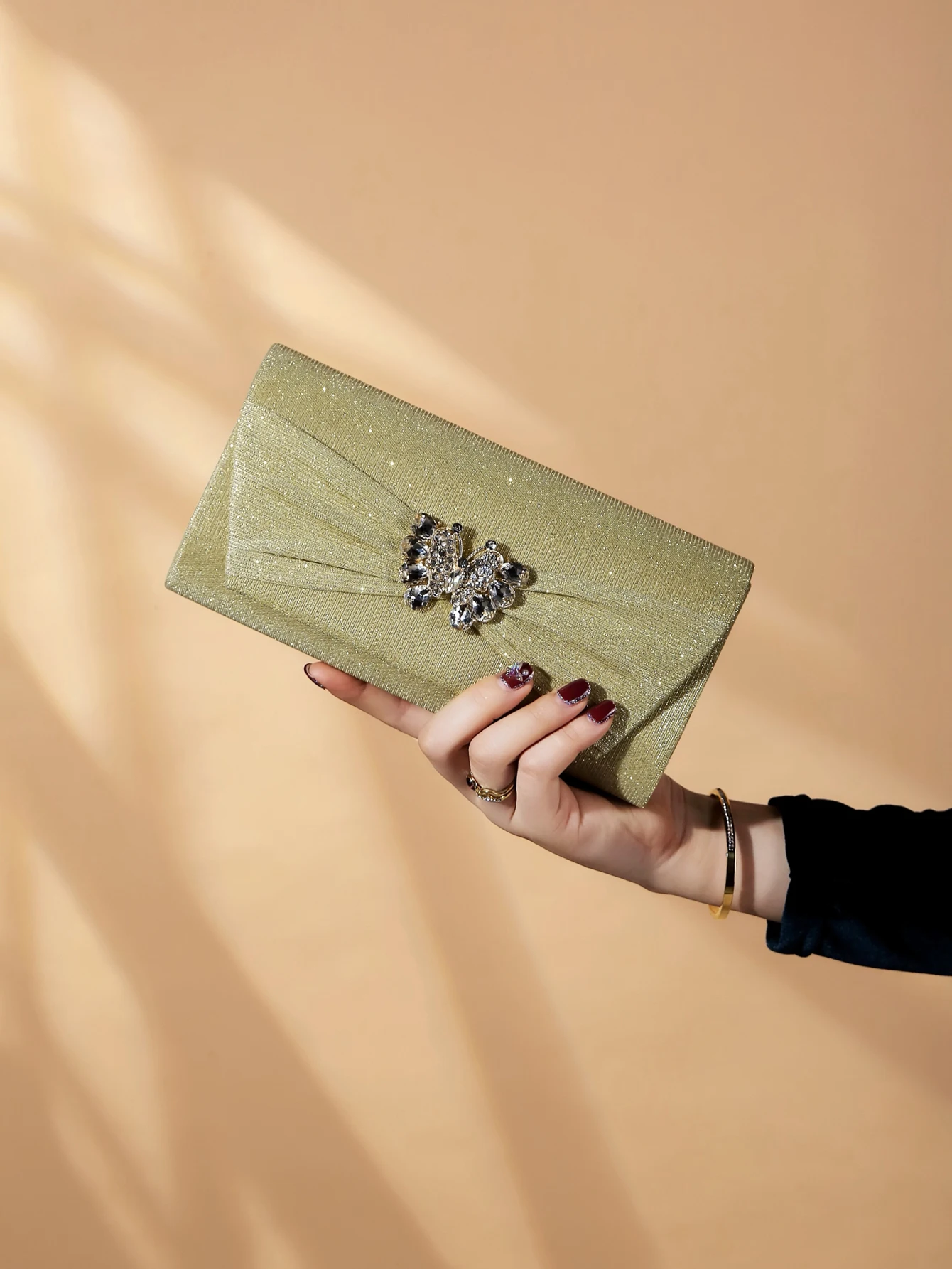 Glamorous Glitter Bling, Sequin, Luxury, Shiny Rhinestone Decor Flap Chain Glitter Square Bag Evening Bag
Glamorous Glitter Bling, Sequin, Luxury, Shiny Rhinestone Decor Flap Chain Glitter Square Bag Evening Bag