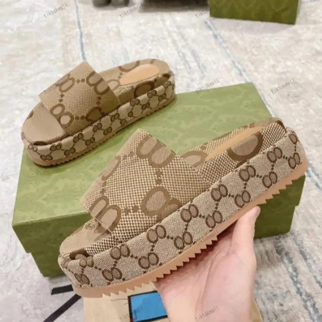fashion slippers Sandals Platform sliders embroidered canvas Flat Mules Platform Embroidered Linen High Heel Sandal platform
fashion slippers Sandals Platform sliders embroidered canvas Flat Mules Platform Embroidered Linen High Heel Sandal platform
