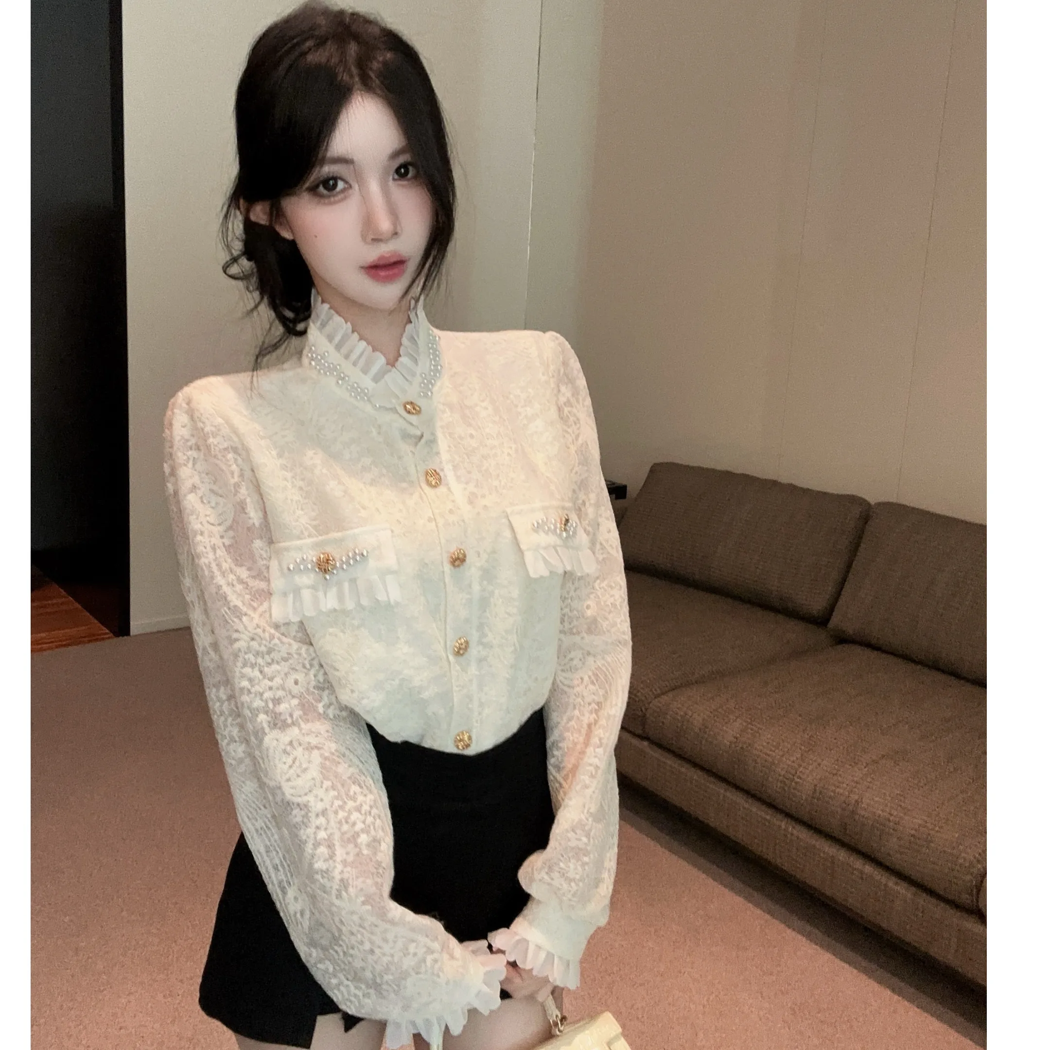 Elegant Pure Color Single Button Heavy Embellished Wood Grain Stand Collar Embroidered Lace Long Sleeve Top for Women
Elegant Pure Color Single Button Heavy Embellished Wood Grain Stand Collar Embroidered Lace Long Sleeve Top for Women