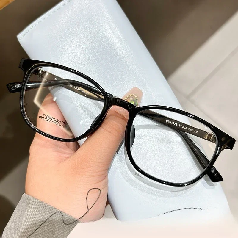 Изысканные детали, овальная оправа для очков из сплава для мужчин и женщин, оптическая близорукость, пресбиопия, очки по рецепту, очки в стиле ретро
Изысканные детали, овальная оправа для очков из сплава для мужчин и женщин, оптическая близорукость, пресбиопия, очки по рецепту, очки в стиле ретро
