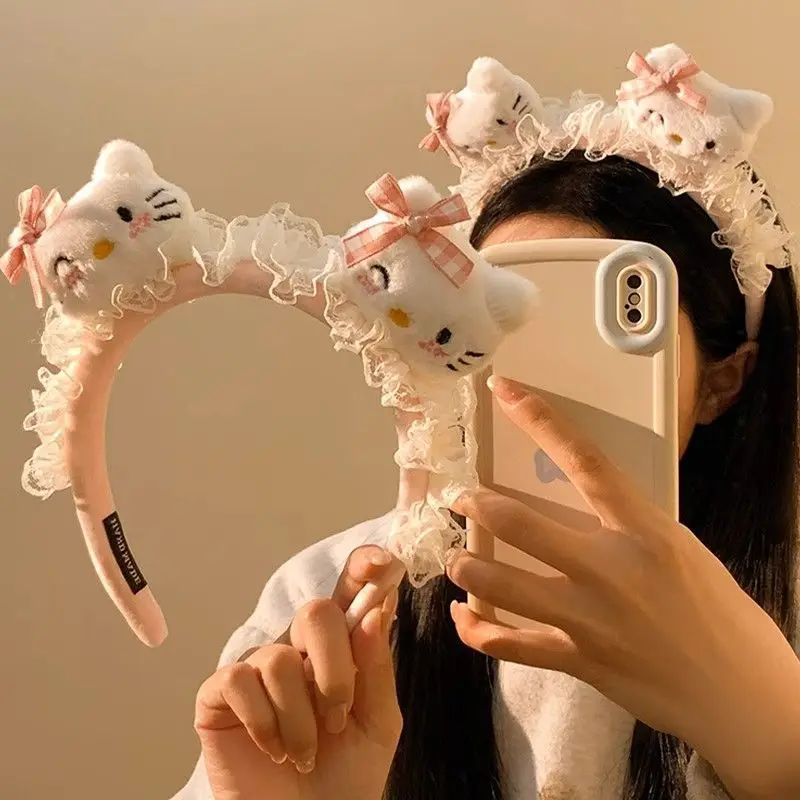Hair Hoop Hello Kitty Anime Peripheral Bow Cartoon Fashion Versatile Hairpin Hair Accessories Cute Sweet New Pattern Y2k
Hair Hoop Hello Kitty Anime Peripheral Bow Cartoon Fashion Versatile Hairpin Hair Accessories Cute Sweet New Pattern Y2k