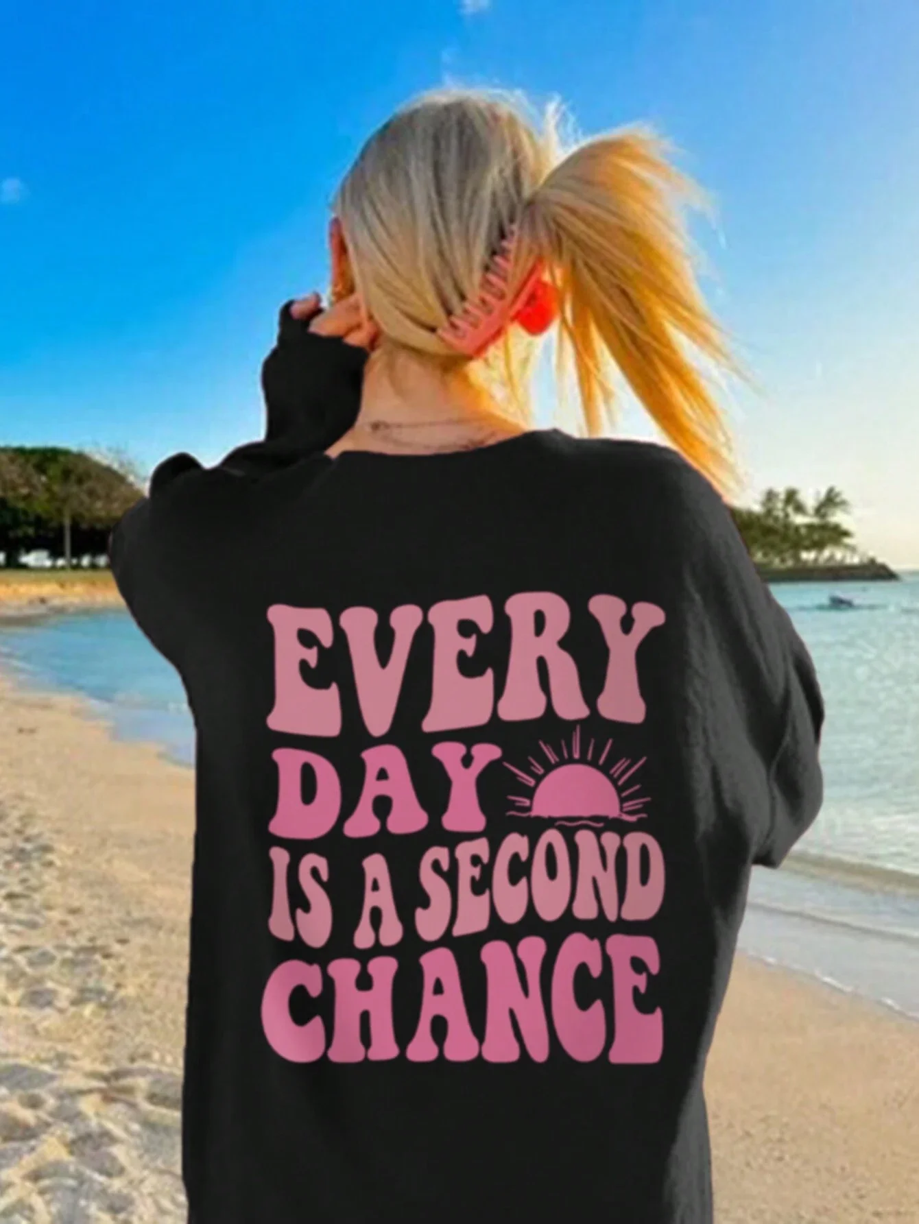 Hot sale for autumn/Winter 2024 Women's Casual Crew Neck Letter Slogan Print Loose Fit Sweatshirt Soft and comfortable hoodie
Hot sale for autumn/Winter 2024 Women's Casual Crew Neck Letter Slogan Print Loose Fit Sweatshirt Soft and comfortable hoodie