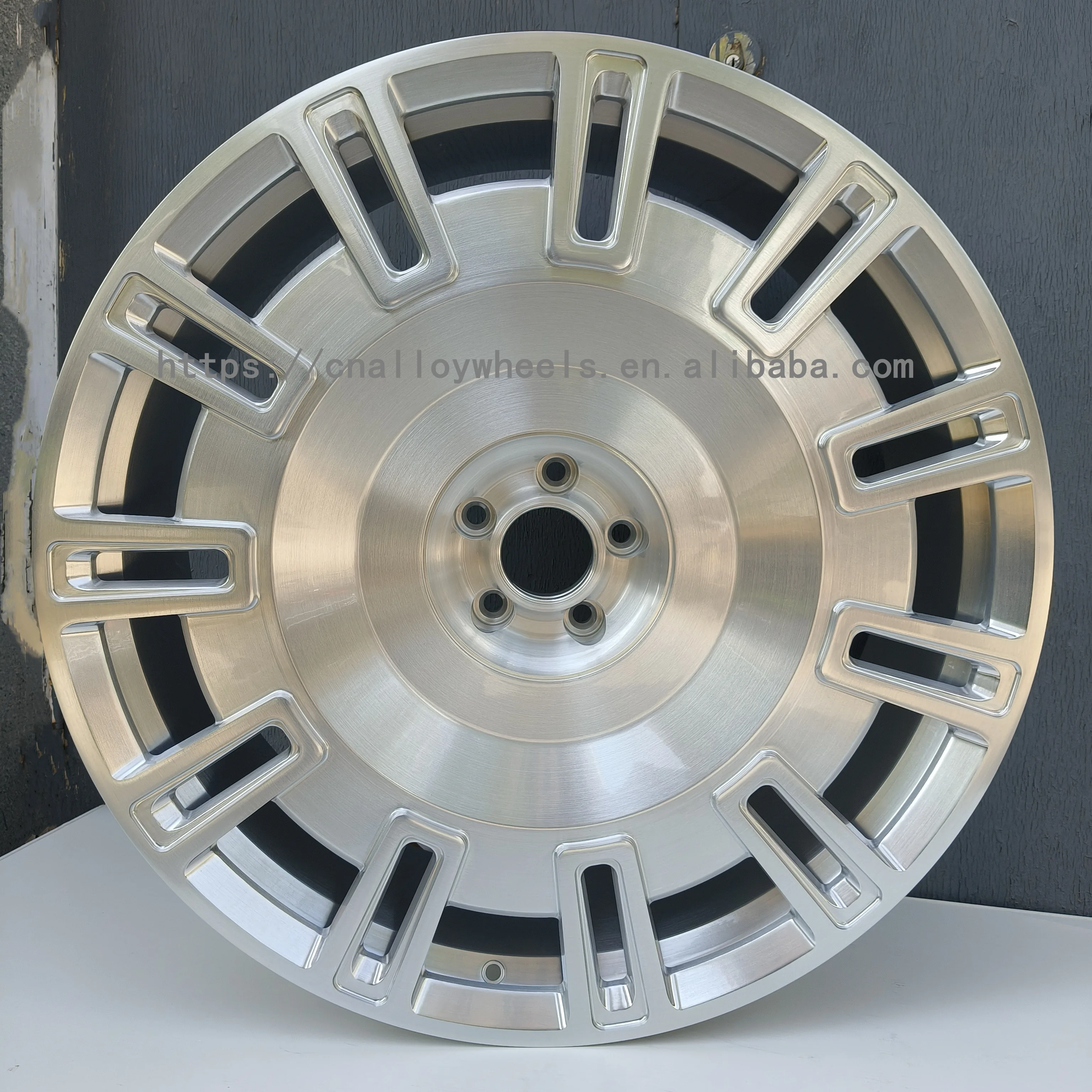 High Performance Passenger Car Wheel 20 -26 Inch For Bentley Continental GT For Land Rover Range Rover Defender 5x120 5x108
High Performance Passenger Car Wheel 20 -26 Inch For Bentley Continental GT For Land Rover Range Rover Defender 5x120 5x108