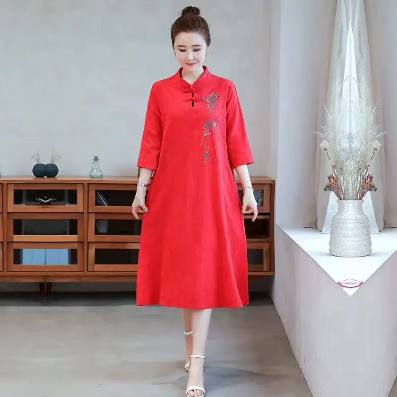 Summer New Women's Cotton and Hemp Dress Loose Commuter Printed Embroidered Dress
Summer New Women's Cotton and Hemp Dress Loose Commuter Printed Embroidered Dress