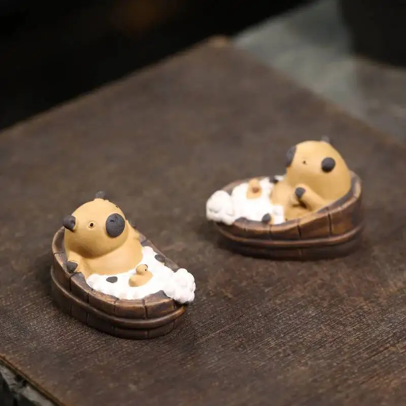 Yixing Zisha Tea Pet Animal Capybara Healing Cute Adorable Capybara Bathing Small Ornament Desktop Decoration
Yixing Zisha Tea Pet Animal Capybara Healing Cute Adorable Capybara Bathing Small Ornament Desktop Decoration