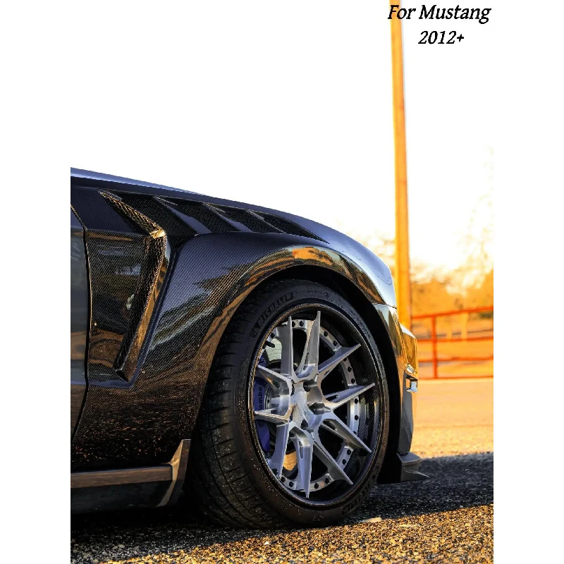 Fits for Mustang GTD Style Carbon Fiber Fenders 2012-2014 Side Fender Regular Style for Modification.
Fits for Mustang GTD Style Carbon Fiber Fenders 2012-2014 Side Fender Regular Style for Modification.