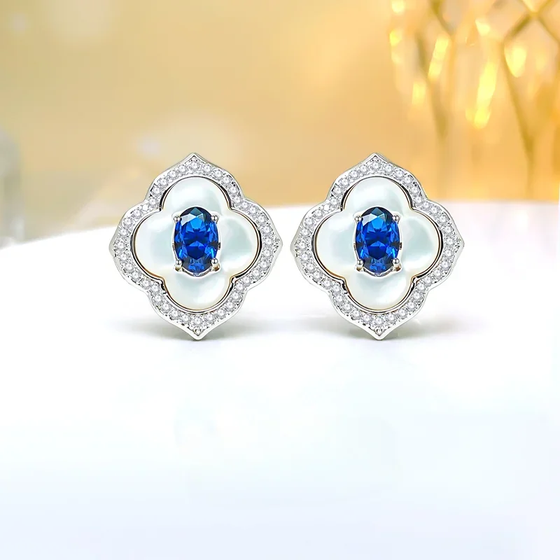 New Flower Clover Earrings Set in Pure Silver with Artificial Colorful Treasures Light Luxury Earrings Versatile Wedding Jewelry
New Flower Clover Earrings Set in Pure Silver with Artificial Colorful Treasures Light Luxury Earrings Versatile Wedding Jewelry