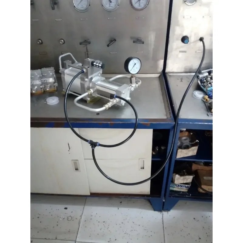 Mini Single Action Air Driven Air Pump Ready to Ship 40 Bar Output
Mini Single Action Air Driven Air Pump Ready to Ship 40 Bar Output