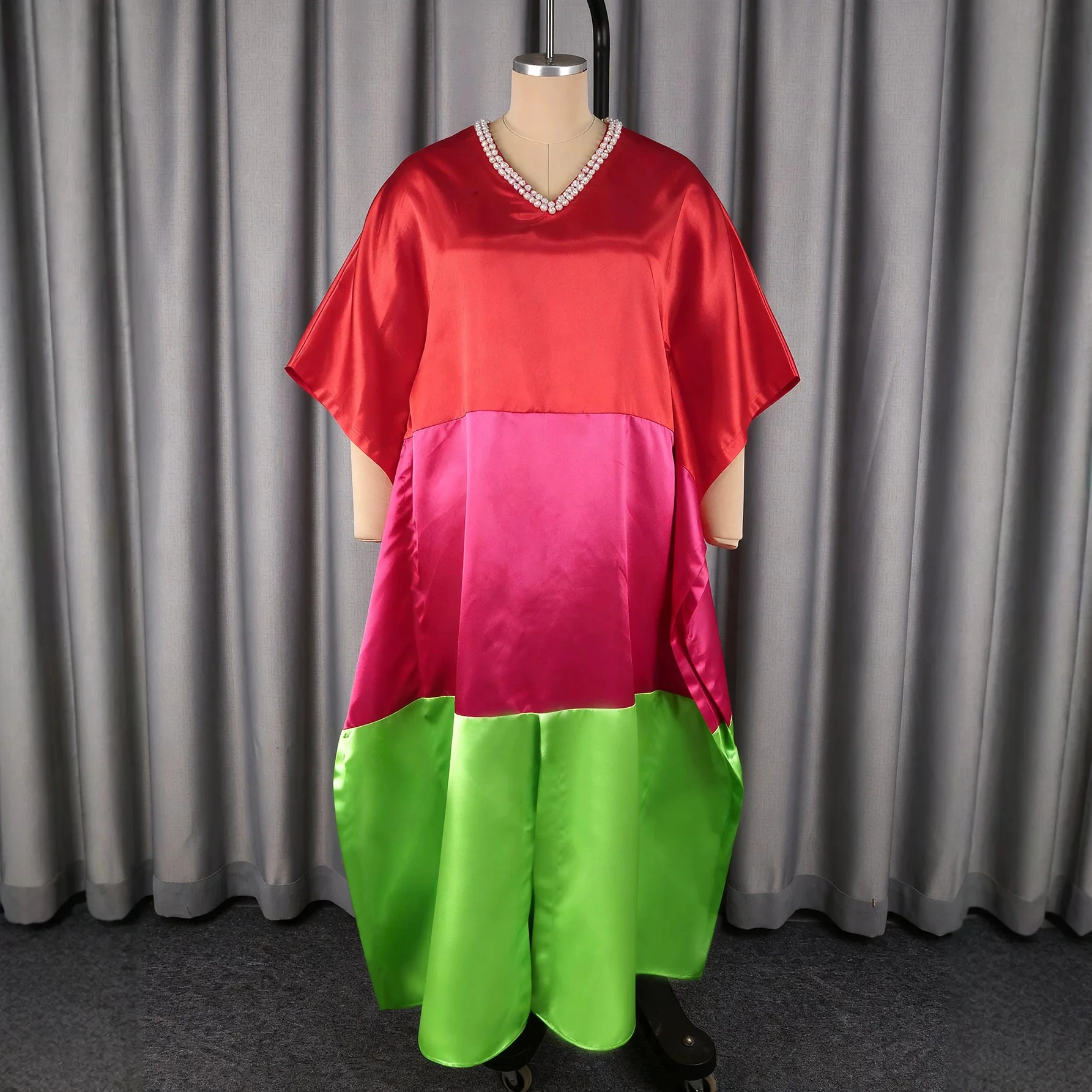 Abayas For Women Dubai African Muslim Fashion Dress Caftan Marocain Evening Party Dresses Chiffon Boubou Robe Djellaba Femme
Abayas For Women Dubai African Muslim Fashion Dress Caftan Marocain Evening Party Dresses Chiffon Boubou Robe Djellaba Femme