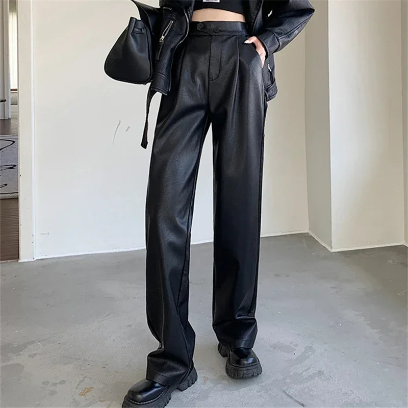 Autumn Winter Black PU Leather Women's Wide Leg Pants 2024 New High Waist Buttons Vintage Loose Straight Pants Female
Autumn Winter Black PU Leather Women's Wide Leg Pants 2024 New High Waist Buttons Vintage Loose Straight Pants Female