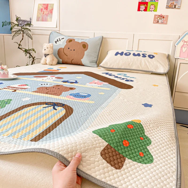 Customizable 2025 Spring/Summer New Osaka Cartoon Printed Mat Air Conditioning Mat Three-piece Set
Customizable 2025 Spring/Summer New Osaka Cartoon Printed Mat Air Conditioning Mat Three-piece Set