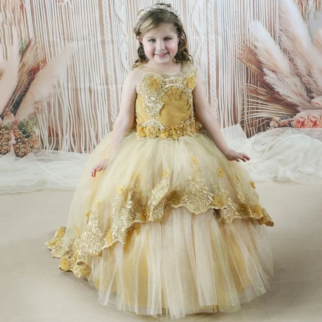 Customized Gorgeous Flower Girl Dress For Wedding Appliques Floral With Bow Pearls Floor Length Classic Princess Banquet Gown
Customized Gorgeous Flower Girl Dress For Wedding Appliques Floral With Bow Pearls Floor Length Classic Princess Banquet Gown
