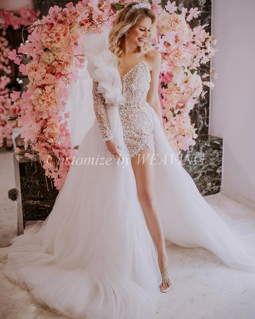White Long Sleeves Prom Dresses V Neck Beadings Mini Ruffles Tulle Saudi Arabic Women Evening Gowns Formal Party Dress
White Long Sleeves Prom Dresses V Neck Beadings Mini Ruffles Tulle Saudi Arabic Women Evening Gowns Formal Party Dress