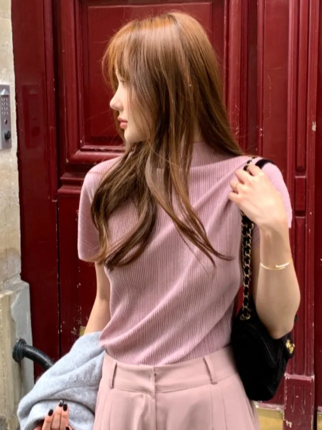 Chic Simple High-End Feel Half-High Collar Texture Design Loose Versatile Color Short Sleeve T-Shirt for Women
Chic Simple High-End Feel Half-High Collar Texture Design Loose Versatile Color Short Sleeve T-Shirt for Women