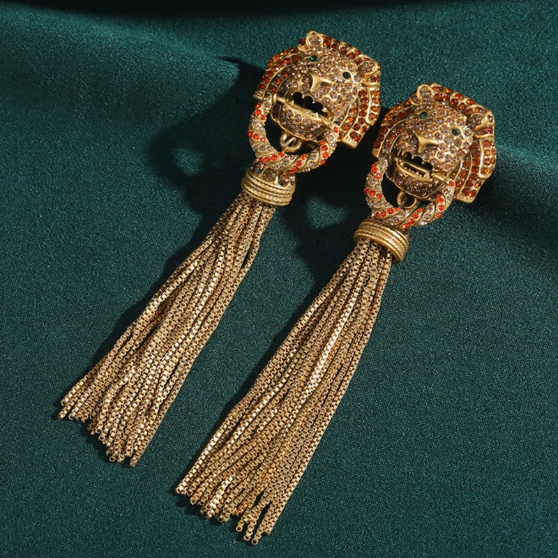 Vintage Gold Color Lion Long Earrings For Woman Chain Tassel Retro Antique Fashion Designer Jewelry Daily New In 2025 Trends
Vintage Gold Color Lion Long Earrings For Woman Chain Tassel Retro Antique Fashion Designer Jewelry Daily New In 2025 Trends
