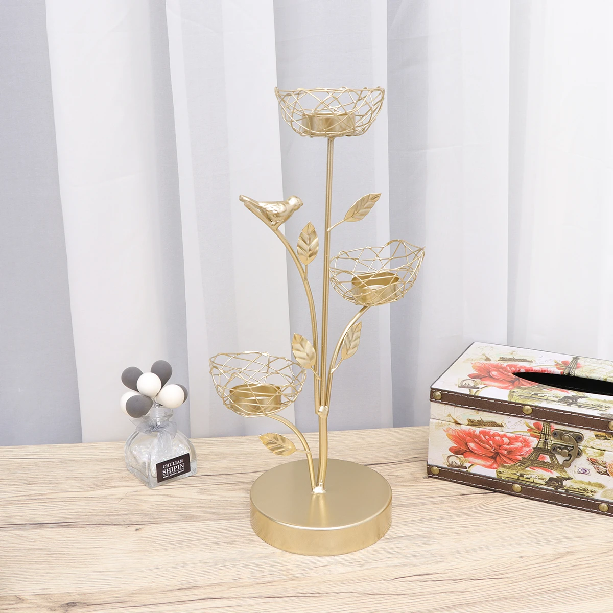 1pcs Golden Iron Base Holder Tree Branch Shape Small Bird Nordic Style Decorative Candlestick For Home Wedding Party
1pcs Golden Iron Base Holder Tree Branch Shape Small Bird Nordic Style Decorative Candlestick For Home Wedding Party