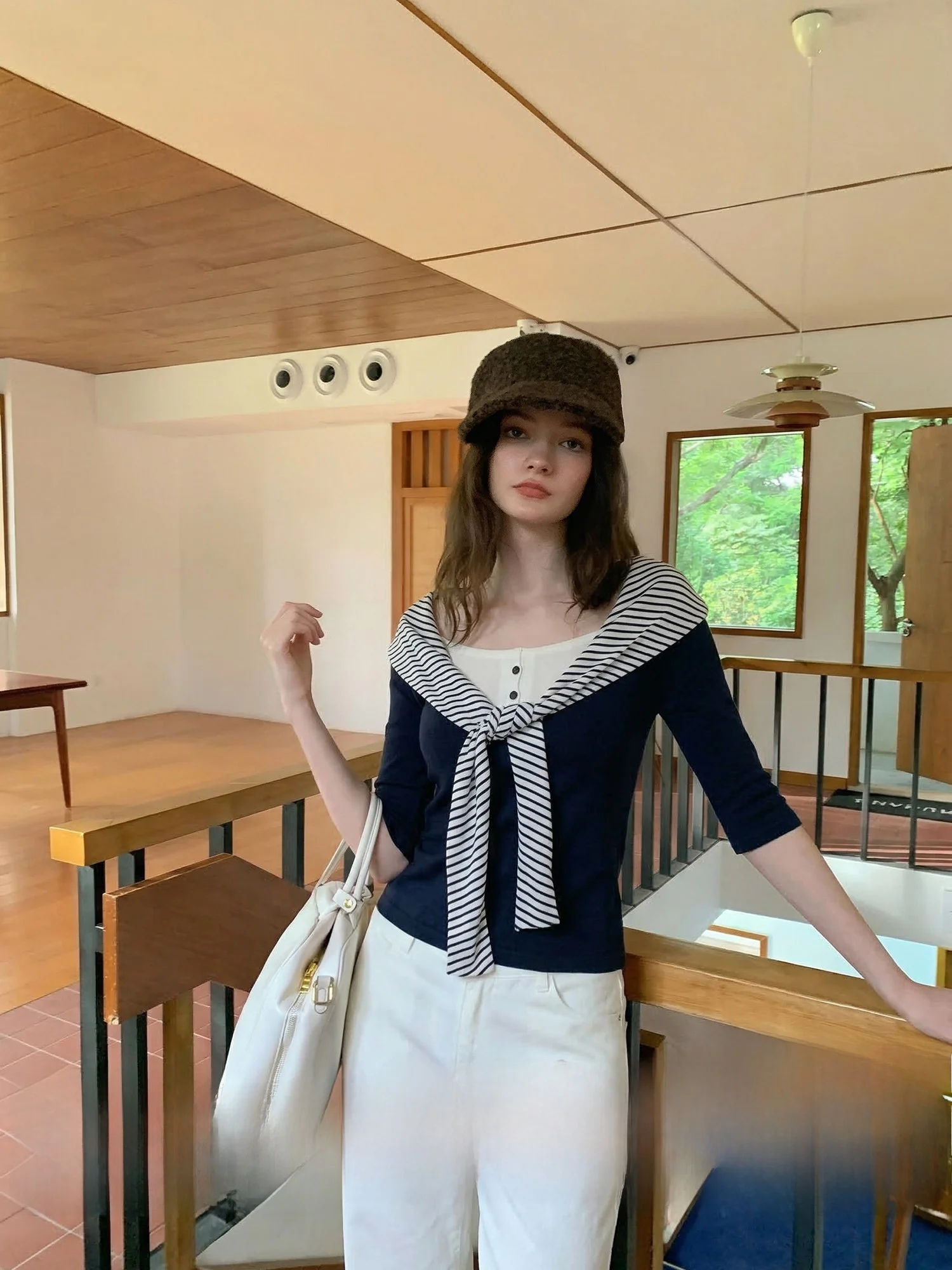 Creamsu Striped Shoulder Wrap Fake Two-Piece Five-Quarter Sleeve T-Shirt Women's Slim Fit Summer Elegance Top round Neck
Creamsu Striped Shoulder Wrap Fake Two-Piece Five-Quarter Sleeve T-Shirt Women's Slim Fit Summer Elegance Top round Neck