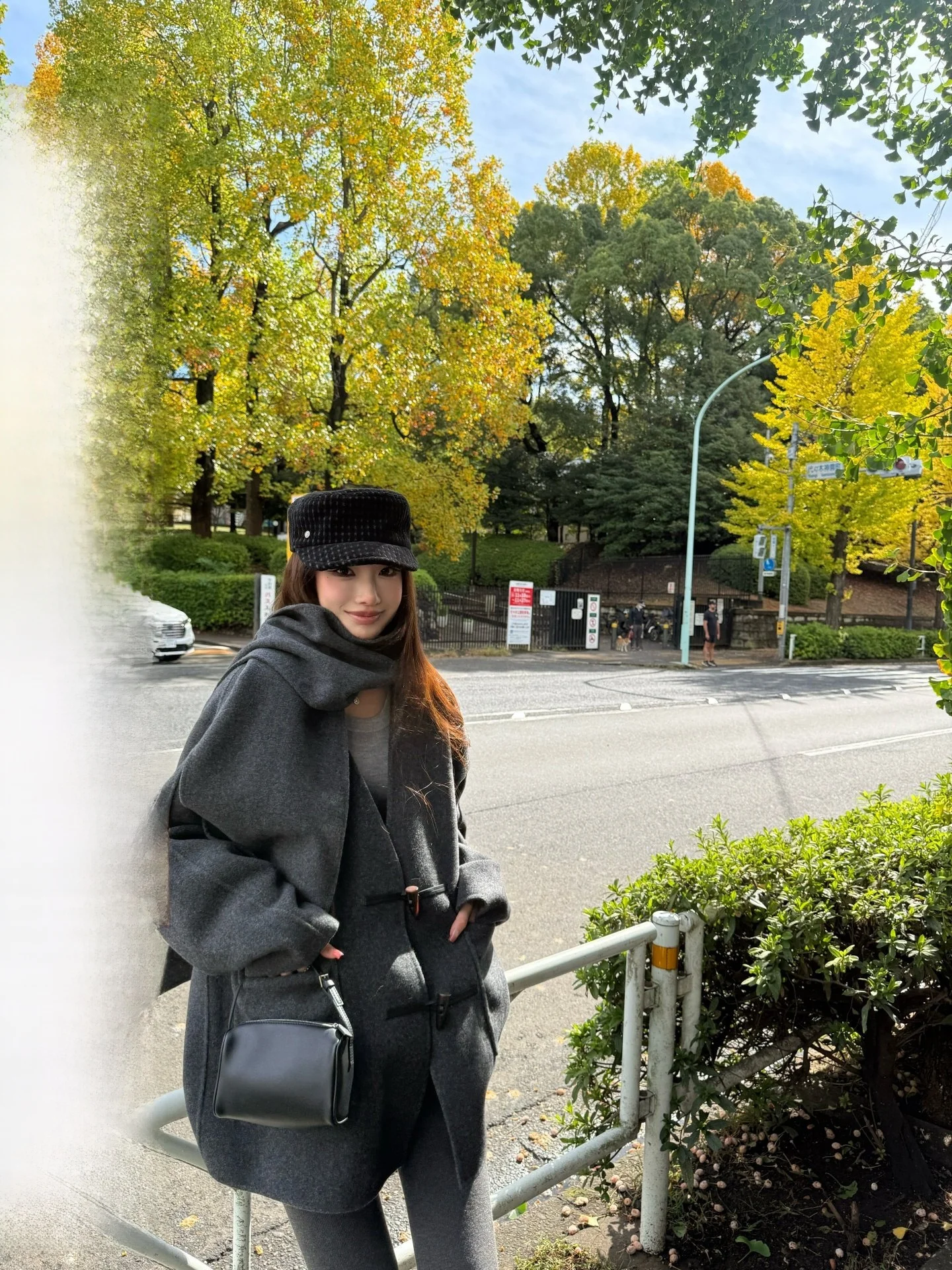 Пальто женское зимнее Yangzifan из 100% шерсти, двустороннее твидовое, с шарфом, на пуговицах, утепленное, с длинными рукавами, чистошерстяное
Пальто женское зимнее Yangzifan из 100% шерсти, двустороннее твидовое, с шарфом, на пуговицах, утепленное, с длинными рукавами, чистошерстяное