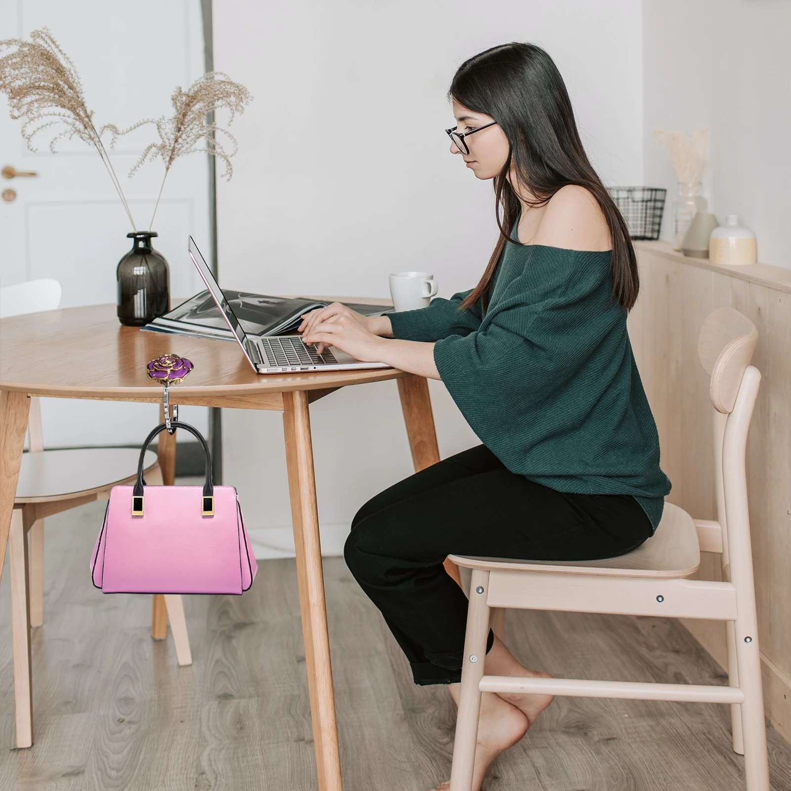 Foldable Handbag Handbag Holder 115mm Extended 50x70mm Folded Zinc Alloy Non Slip Desk Purple Bag Holder Hanger
Foldable Handbag Handbag Holder 115mm Extended 50x70mm Folded Zinc Alloy Non Slip Desk Purple Bag Holder Hanger