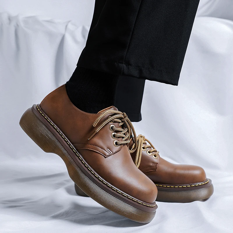 Thick soled men's leather shoes Retro and trendy designer styles Leisure Party outdoor street walking Daily Youth shoes Hot
Thick soled men's leather shoes Retro and trendy designer styles Leisure Party outdoor street walking Daily Youth shoes Hot