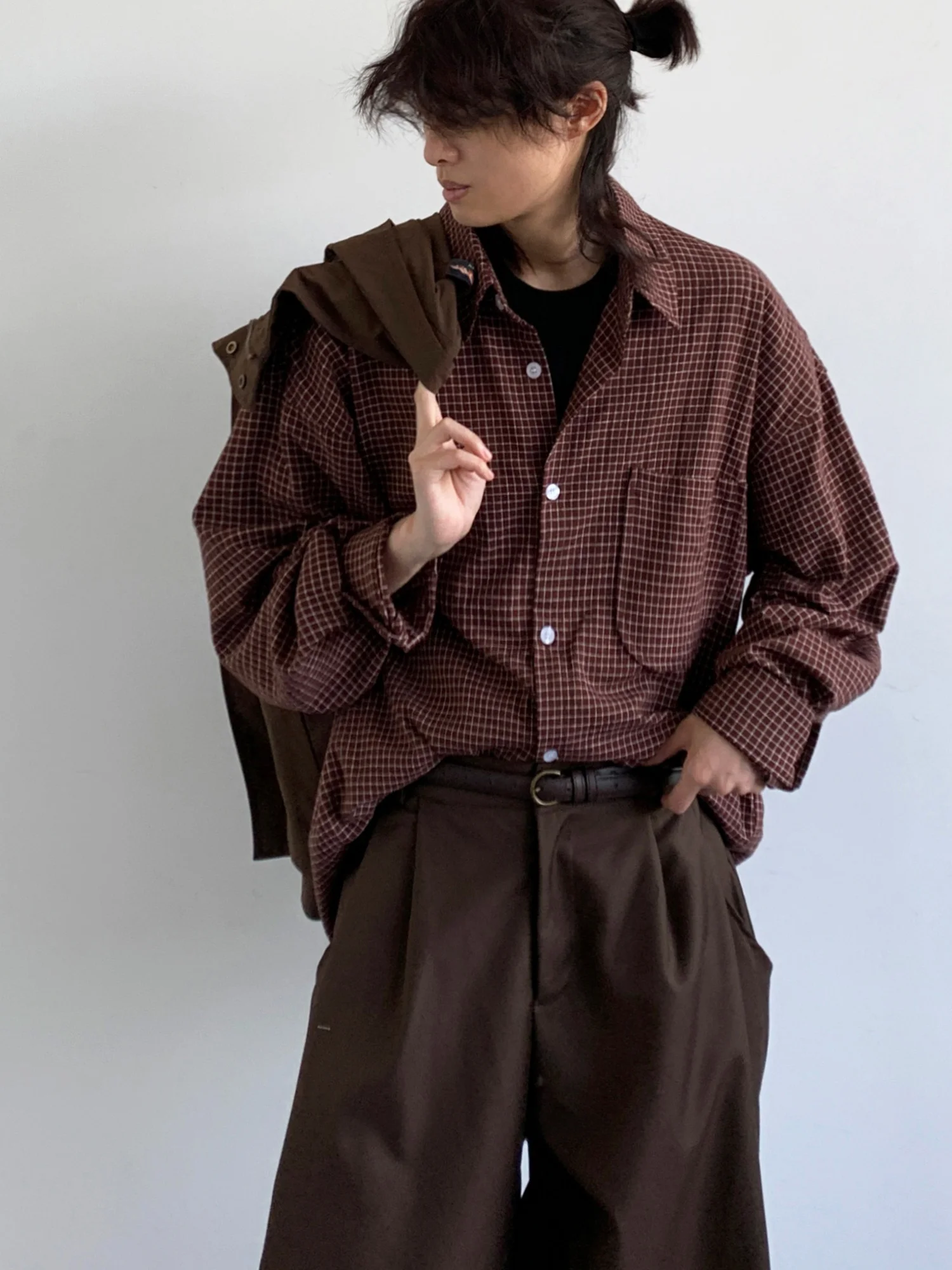 Retro Japanese Sle Loose Casual Long Sve Plaid irt ex College Sle Outerwear for Men And Women Commute Friendly
Retro Japanese Sle Loose Casual Long Sve Plaid irt ex College Sle Outerwear for Men And Women Commute Friendly