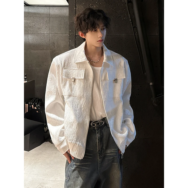 Белая куртка унисекс из полиэстера для осени и весны, свободного кроя, с дизайнерскими складками, в американском стиле
Белая куртка унисекс из полиэстера для осени и весны, свободного кроя, с дизайнерскими складками, в американском стиле