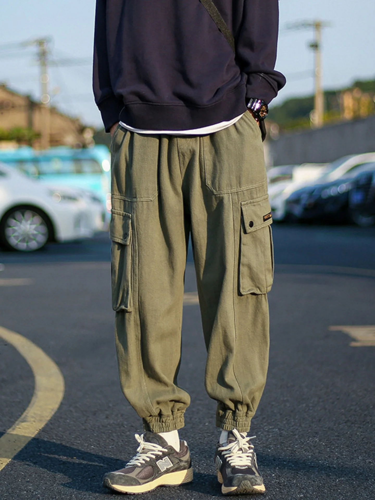 Trendy Men's Workwear Pants Spring New Loose Fit Casual Harlan Nine-Piece Baggy Sports Trousers Comfortable Breathable Soft
Trendy Men's Workwear Pants Spring New Loose Fit Casual Harlan Nine-Piece Baggy Sports Trousers Comfortable Breathable Soft