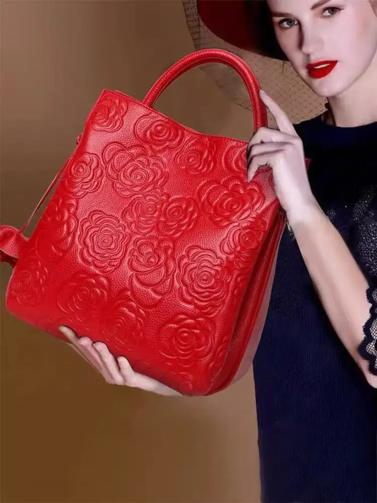 High Quality Genuine Leather Fashion Embossed Rose Floral Women Handbag Large Capacity Casual Tote Bag Shoulder Messenger Bag
High Quality Genuine Leather Fashion Embossed Rose Floral Women Handbag Large Capacity Casual Tote Bag Shoulder Messenger Bag