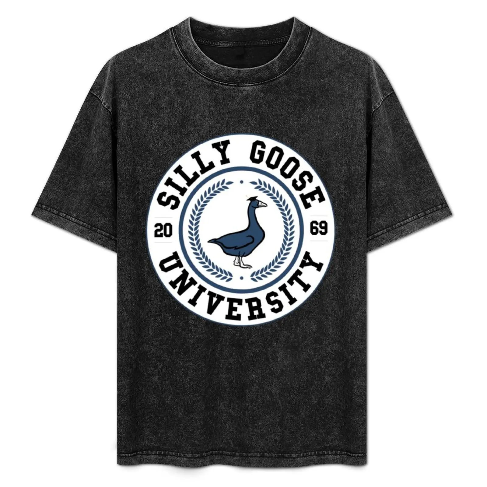 SILLY GOOSE UNIVERSITY - Funny Goose meme32 T-Shirt Holiday All Match T-Shirt
SILLY GOOSE UNIVERSITY - Funny Goose meme32 T-Shirt Holiday All Match T-Shirt