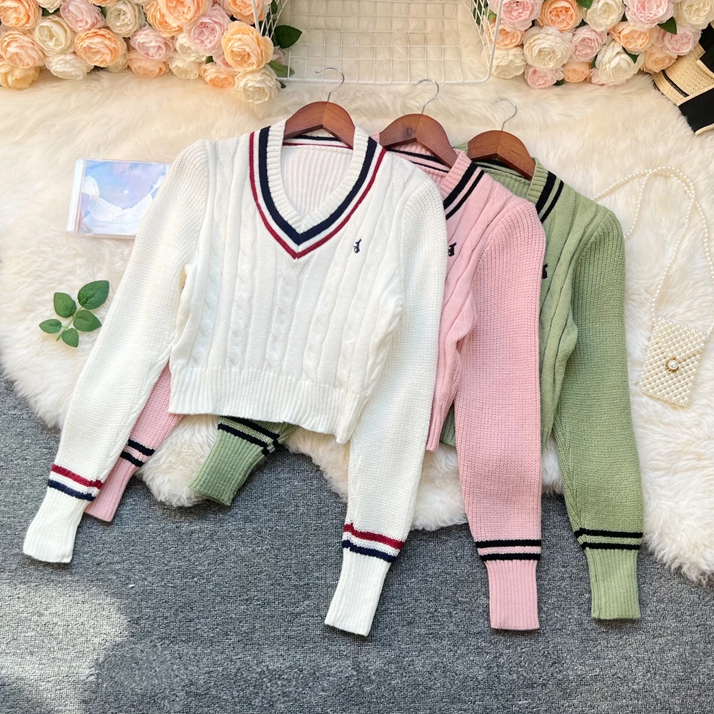 YuooMuoo Chic Fashion Knitted Tops 2025 Autumn Winter Y2K Embroidery Long Sleeve Lady Pullover Sweaters Streetwear Female Shirts
YuooMuoo Chic Fashion Knitted Tops 2025 Autumn Winter Y2K Embroidery Long Sleeve Lady Pullover Sweaters Streetwear Female Shirts