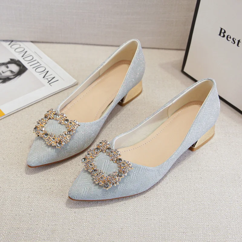 Новая женская обувь, кожаные туфли-лодочки, красивые туфли на высоком каблуке с кристаллами, модные модельные туфли OL
Новая женская обувь, кожаные туфли-лодочки, красивые туфли на высоком каблуке с кристаллами, модные модельные туфли OL