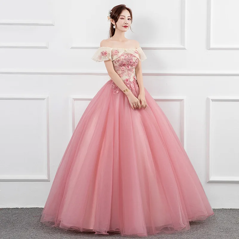 Lace Applique Quinceanera Dresses Lace Up Prom Party Gown Floor Length Off the Shoulder vestidos de 15 quinceañera
Lace Applique Quinceanera Dresses Lace Up Prom Party Gown Floor Length Off the Shoulder vestidos de 15 quinceañera
