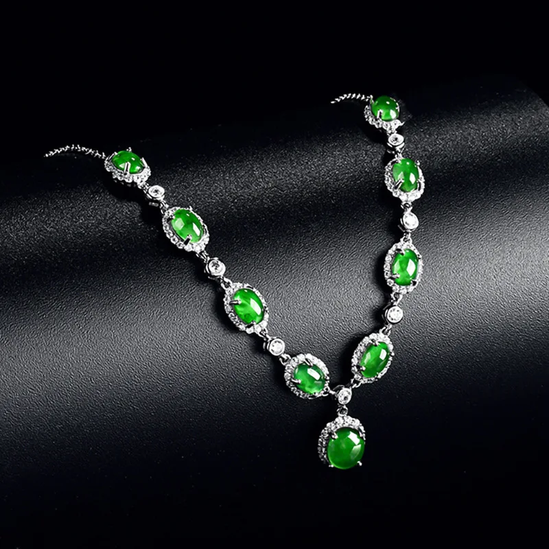 High End Natural A-grade Jade Yang Green Egg Face Pendant S925 Silver Inlaid Ice Jade Women's Fashionable Charms Chain Jewelry
High End Natural A-grade Jade Yang Green Egg Face Pendant S925 Silver Inlaid Ice Jade Women's Fashionable Charms Chain Jewelry