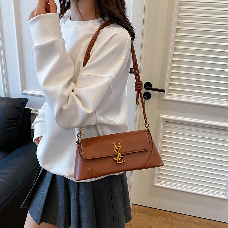 Элегантная женская роскошная кожаная сумка через плечо, элитная дизайнерская сумка через плечо, классическая сумка-тоут для стильной повседневной моды
Элегантная женская роскошная кожаная сумка через плечо, элитная дизайнерская сумка через плечо, классическая сумка-тоут для стильной повседневной моды