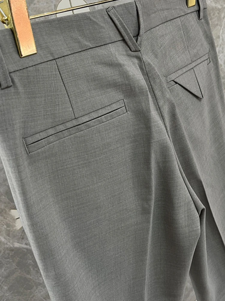 2024 New Style Comfortable Lightweight Thin Delicate Simple Casual Dual Deduction Men‘s Suits
2024 New Style Comfortable Lightweight Thin Delicate Simple Casual Dual Deduction Men‘s Suits